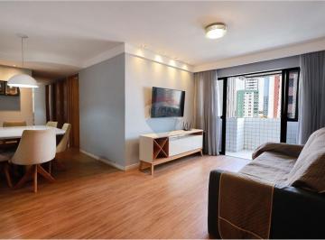 Apartamento · 62m² · 2 Quartos · 1 Vaga · Apartamento em porteira fechada de 62m quadrados com 2 quartos, sendo 1 suíte!