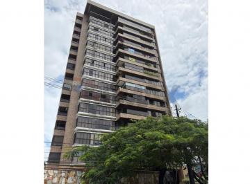 Apartamento · 412m² · 6 Quartos · 2 Vagas · Cobertura Luxuosa em Casa Forte: Ótimo Preço!