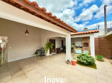 Casa · 144m² · 3 Quartos · 2 Vagas · Excelente casa com 3 quartos à venda no Maria Auxiliadora, Caruaru-PE