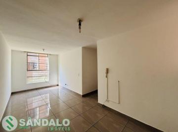 Apartamento · 80m² · 3 Quartos · LOCAÇÃO | Apartamento, com 3 dormitórios em Zona 07, MARINGA