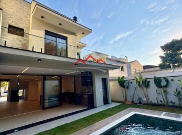 Foto 01 · Casa à Venda no Jardim Gramadão Jundiaí | 3 Suítes, Piscina e Vista para Mata