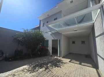 Casa · 185m² · 3 Quartos · 2 Vagas · Casa para venda em Residencial Algarve de 185.00m² com 3 Quartos, 1 Suite e 2 Garagens