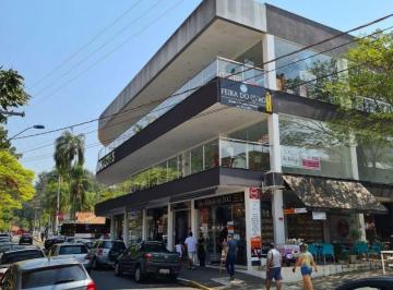 Comercial · 16m² · 1 Quarto · 1 Vaga · Prédio Comercial para venda em Centro de 16.00m² com 1 Quarto, 1 Suite e 1 Garagem