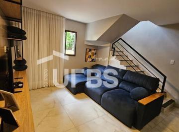 Casa · 130m² · 4 Quartos · 2 Vagas · Luxo e Design: Sobrado Exclusivo com 4 Quartos e Acabamentos Refinados em Santa Genoveva, Goiânia