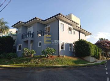 Casa · 230m² · 3 Quartos · 4 Vagas · Casa em condomínio à venda no Condomínio Vivenda das Cerejeiras em Valinhos/SP