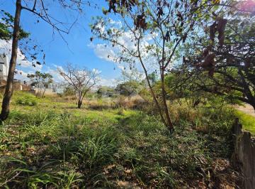 Terreno · 350m² · Terreno à Venda com 350m² no Bairro Sidil em Divinópolis MG.