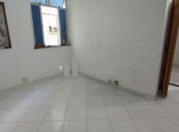 Apartamento · 30m² · 1 Quarto · Oportunidade na Tijuca: Sala e Quarto Semimobiliado em Localização Privilegiada