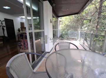 Apartamento · 210m² · 4 Quartos · 3 Vagas · Apartamento com 4 quartos, Grajaú - Sala ampla, frente, total privacidade e espaço.