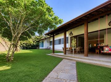 Casa · 280m² · 5 Quartos · 2 Vagas · Casa com 5 quartos em Itaipava, Petrópolis/RJ