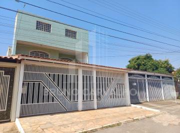 Casa de 4 quartos, Ceilândia · EXCELENTE CASA 4 QUARTOS AMPLOS SALA 2 AMBIENTES COZINHA AMPLA VARANDA AGRADAVEL FINANCIAMENTO/FGTS!