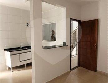 Apartamento · 30m² · 2 Quartos · Apartamento com 2 quartos para locação em Interlagos - SP