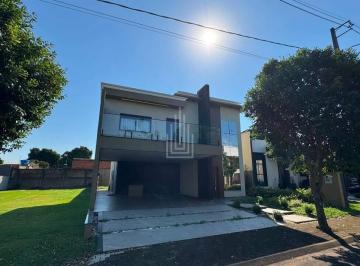 Casa · 249m² · 2 Quartos · 2 Vagas · Casa à venda no Condomínio Safira em Foz do Iguaçu/PR
