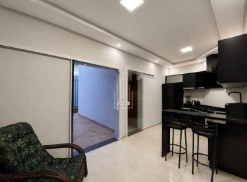 Casa · 60m² · 1 Vaga · Sobrado na Vila A – Foz do Iguaçu