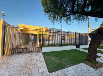 Casa · 205m² · 1 Quarto · 3 Vagas · Casa à venda no Jardim Panorama em Foz do Iguaçu/PR