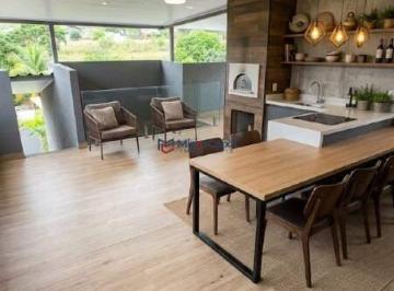 Apartamento · 90m² · 3 Quartos · 1 Vaga · Excelente apartamento no bairro Alegre
