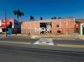 Comercial · 28m² · Salão para alugar na Dois Córregos em Piracicaba.