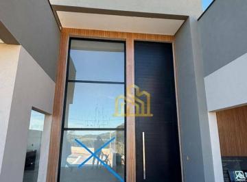 e02afa7dbeed578e08456987c63b849f85327207 · Casa nova com linda vista no Jardim dos Pinheiros
