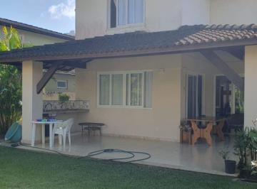 Casa de 4 quartos, Salvador · Casa para aluguel em condomínio, 4/4, 2 suítes, dependência, infraestrutura em Jaguaribe