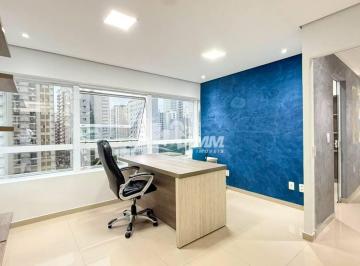 4a872d72450c083323c3059d55fbb79a7123dad6 · Sala Comercial com Localização Privilegiada no Centro do Guarujá
