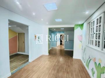 Foto 01 · Casa Comercial à Venda em Santos-SP, Bairro Gonzaga: 3 Quartos, 1 Sala, 3 Banheiros, 1 Vaga, 179 m² 