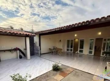 Casa · 184m² · 4 Quartos · 4 Vagas · Casa à venda, 184 m² por R$ 650.000,00 - Lago Jacarey - Fortaleza/CE