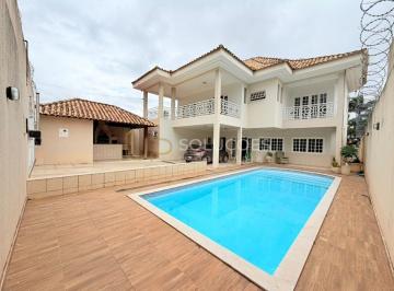 Casa · 325m² · 5 Quartos · 2 Vagas · Aluguel Casa com 5 Quartos (3 Suítes c/ Closet) + Piscina, Sauna e Área Gourmet | Quadra 06 de Sobra
