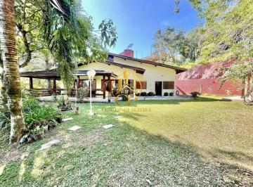 Casa · 1580m² · 5 Quartos · 6 Vagas · Casa à Venda na Fazendinha Granja Viana – 5 Dormitórios, Gourmet e 8 Vagas
