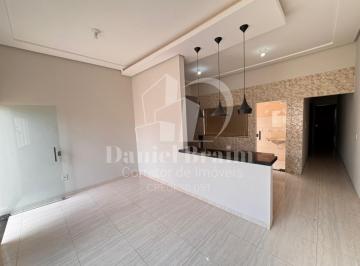 Foto 01 · Casa de dois quartos para locação no Bandeirantes