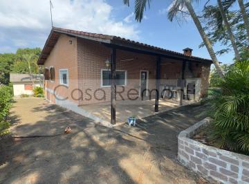 CRCHC5D7V1-1 · Chácara de Condomínio usado de 236 m² de 5 quartos, sendo 1 suíte e 7 vagas, em Estância da Colina,
