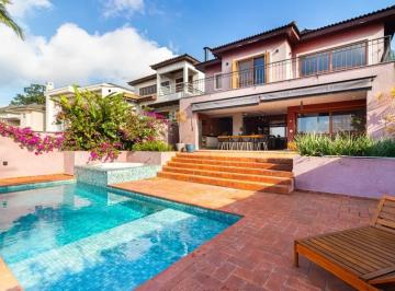 4454536_0.jpg · Casa em condomínio com 2 suítes, piscina e vista panorâmica em Alphaville