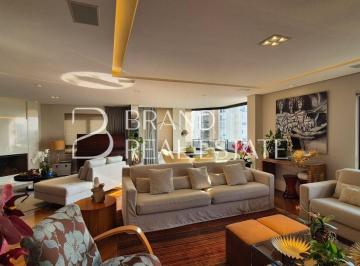 Apartamento · 280m² · 3 Quartos · 4 Vagas · Apartamento 280m², 3 suites, 2 vagas, Alto de Pinheiros, reformado, novo.