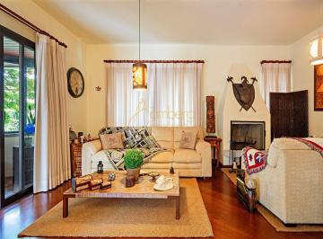 Apartamento · 196m² · 4 Quartos · 4 Vagas · Condomínio fechado - 4 Dormitórios, 3 suítes, 4 vagas