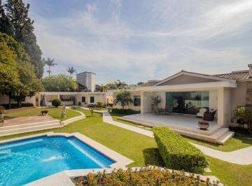 Casa · 500m² · 3 Quartos · Casa de Alto Padrão à Venda no Jardim Cordeiro