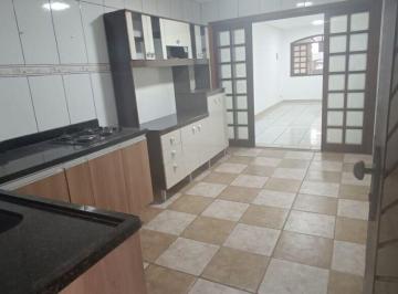 Casa · 193m² · 3 Quartos · 2 Vagas · VENDA CASA TERREA PARAVENTI PRÓXIMO AO BOSQUE MAIA COM EDÍCULA