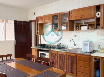 Casa · 167m² · 3 Quartos · 3 Vagas · Casa com 3 Dormitórios e 1 Suíte no Jardim das Nações