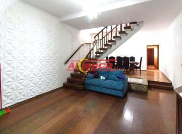 Casa · 250m² · 3 Quartos · 2 Vagas · Sobrado com 3 quartos para alugar, 250 m² - Bairro Jardim Bom Clima - Guarulhos /SP - por R$4.600,00