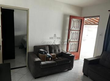 Casa · 300m² · 4 Quartos · 4 Vagas · Oportunidade - Casa - Jardim Portugal - 4 Dormitórios - 180m².