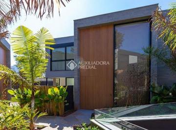Casa · 624m² · 1 Quarto · 4 Vagas · Casa em Condomínio no Retiro Morumbi, SP