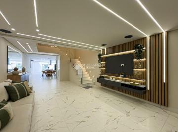 Casa · 300m² · 3 Quartos · 10 Vagas · Casa 3 Dormitórios com 300m² de Área Privativa - Excelente Oportunidade na Vila Floresta
