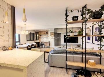 Apartamento · 81m² · 2 Quartos · 3 Vagas · Apartamento 3 dormitórios, transformado em 2, com 3 vagas no bairro Santana