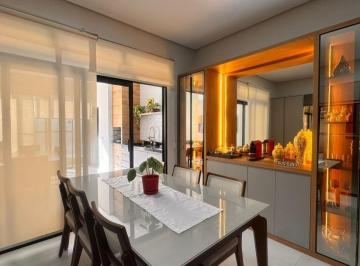 f3f6966e2c927a188f49cab31becb09643ec7736 · Casa com 3 dormitórios à venda, 170 m² por R$ 1.350.000,00 - Residencial Jardim do Jatobá - Hortolân