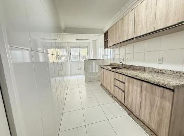 Apartamento · 94m² · 2 Quartos · 1 Vaga · Apartamento de 2 dormitórios no centro de Palhoça