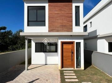 Casa · 165m² · 3 Quartos · 2 Vagas · Casa nova e individual à venda no Ribeirão da Ilha - Sul da Ilha