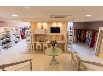 Casa · 300m² · 4 Vagas · Ponto Comercial em Funcionamento à venda no Bairro 13 de Julho, Aracaju/SE - R$ 1.200,000