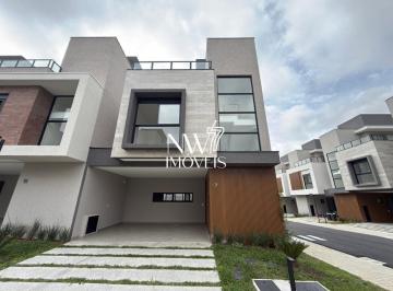 Casa · 211m² · 3 Quartos · 2 Vagas · Casa com 3 suítes em Condomínio No Bacacheri