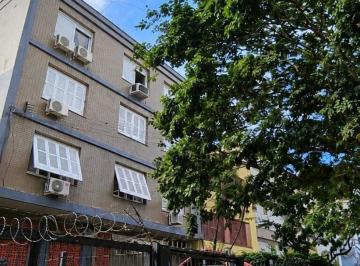 Apartamento · 49m² · 1 Quarto · Apartamento 1 dormitório reformado e semimobiliado no São João