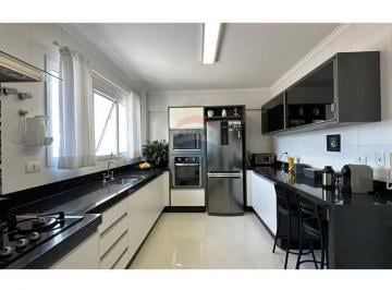 Apartamento · 107m² · 3 Quartos · 2 Vagas · Apartamento Impecável no Barcelona em São Caetano do Sul | 3 Quartos (1 Suíte) | 107m² | Varanda Gou