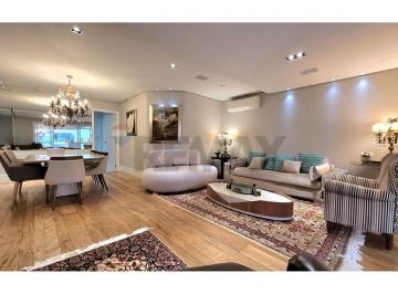 Apartamento · 239m² · 4 Quartos · 4 Vagas · APARTAMENTO ALTO PADRÃO! SÃO 4 SUITES, 4 VAGAS DE GARAGEM, LAZER COMPLETO, EXCELENTE LOCALIZAÇÃO!