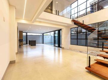 Casa · 240m² · 4 Quartos · Sobrado no Jardins Parma, 4 suites, 240 m2