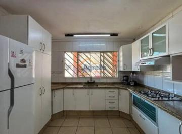 Casa · 114m² · 3 Quartos · 2 Vagas · CASA COM ÁREA DE LAZER E COZINHA PLANEJADA